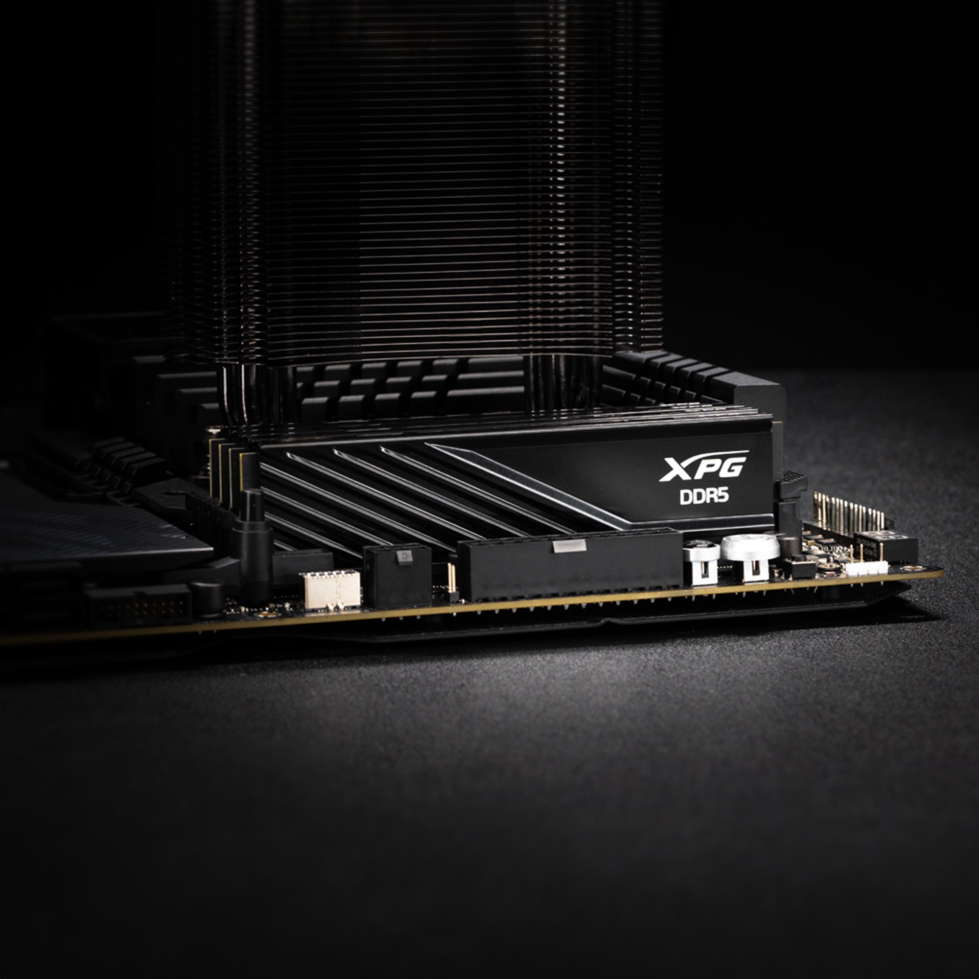RAM ADATA XPG Lancer Blade DDR5 5600Mhz 32GB (2X16) XMP EXPO Nero CL46 - Immagine 1