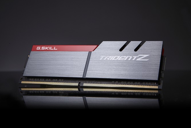 RAM G.Skill Trident Z DDR4 3200MHz 32GB (2x16) CL16 - Immagine 1