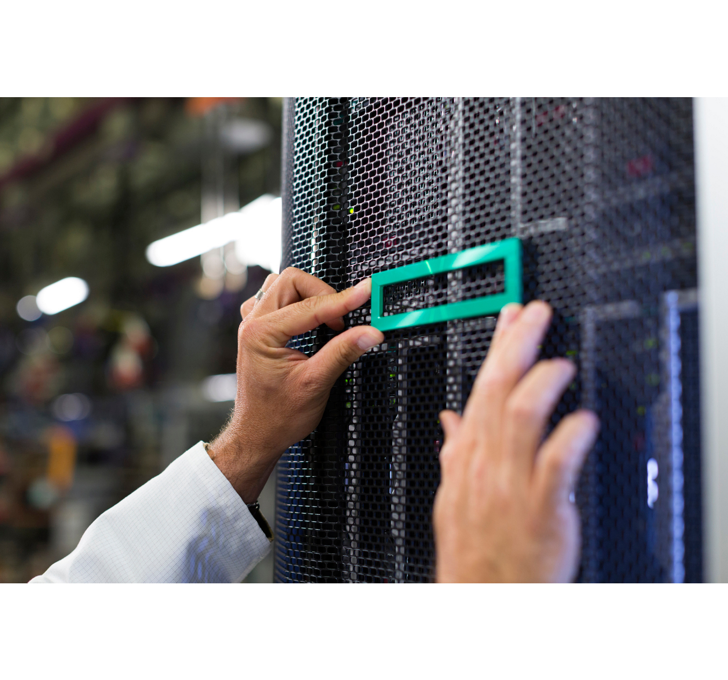 HPE DL180 GEN10 16TO24SFF UPGRADE KIT - Compatibilit: HPE DL180. Larghezza: 344,7 mm